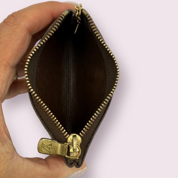 Louis Vuitton Damier Ebene Key Cles - Picture 6 of 6